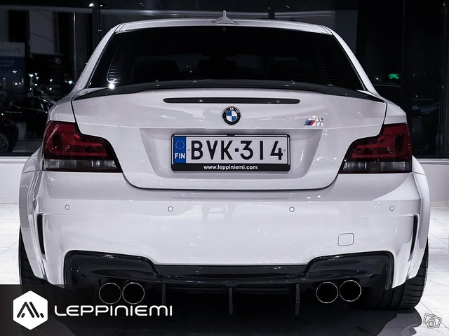 BMW 1M 19