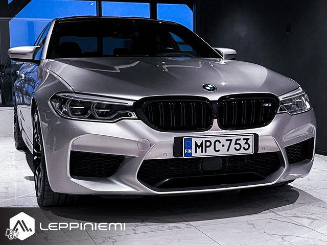 BMW M5 13