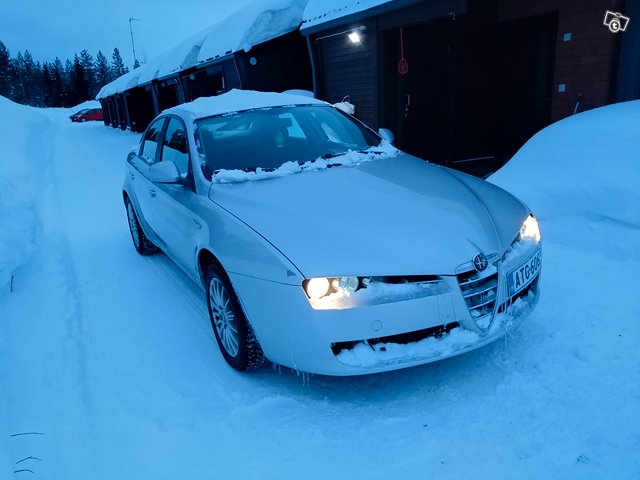 Alfa Romeo 159 3