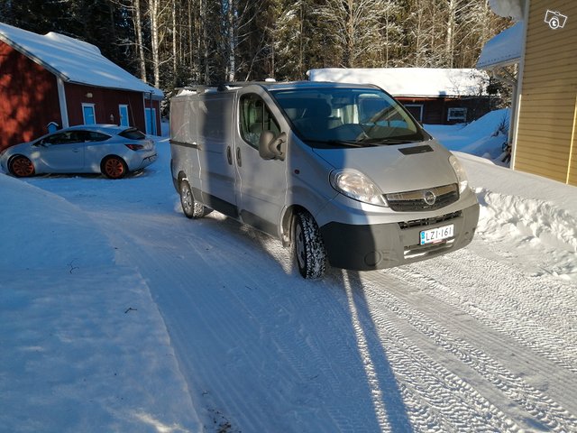 Opel Vivaro 1