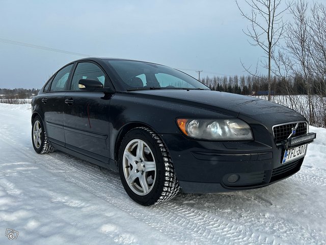 Volvo S40 3