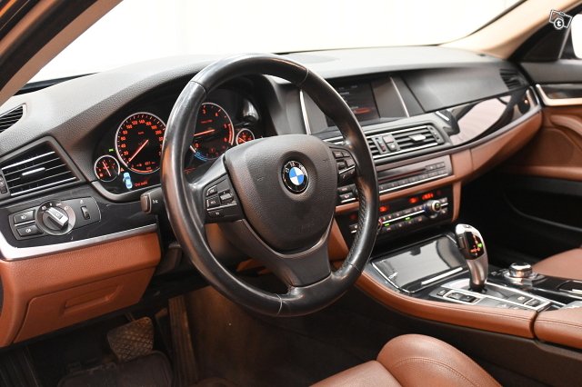 BMW 520 16