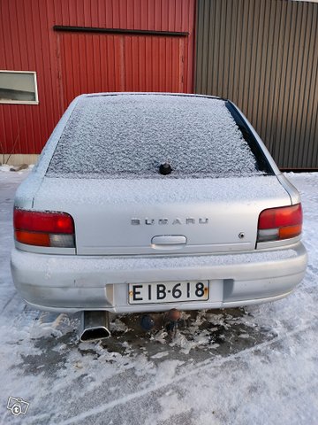 Subaru Impreza 4