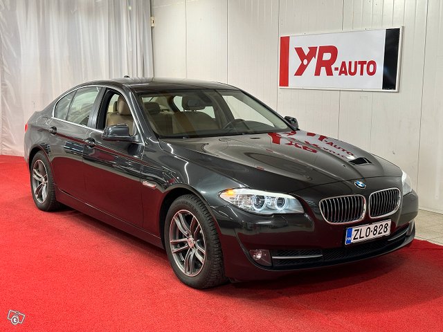 BMW 520 1