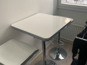 Pöytä ja jakkarat, Pöydät ja tuolit, Sisustus ja huonekalut, Lahti, Tori.fi