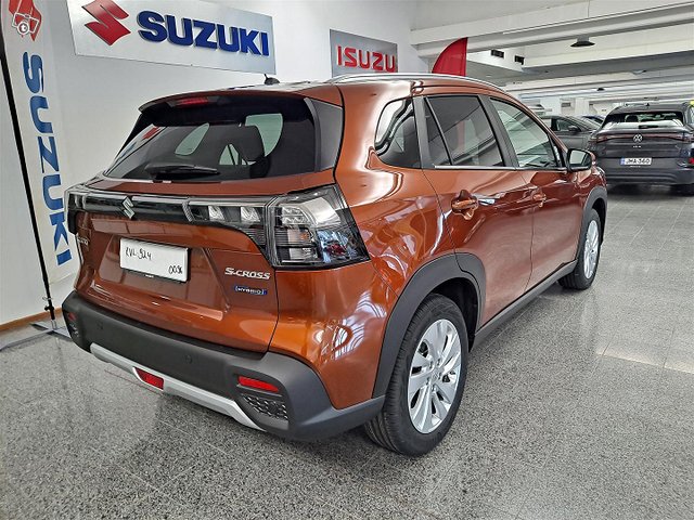 Suzuki S-Cross 3