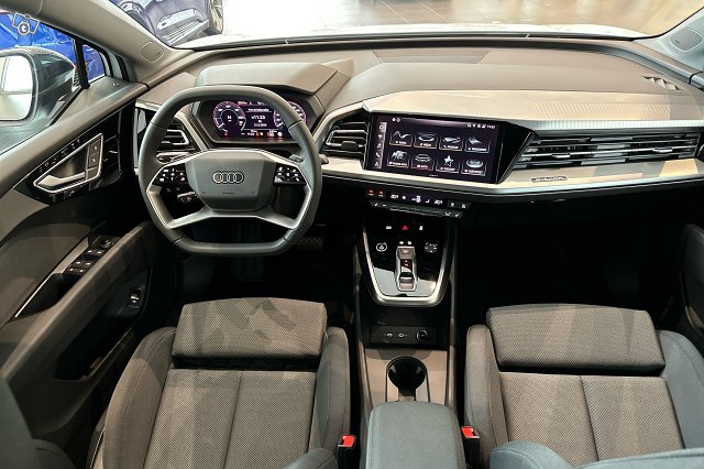 Audi Q4 E-tron 7