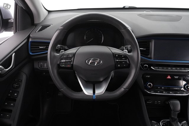 Hyundai IONIQ Plug-in 25