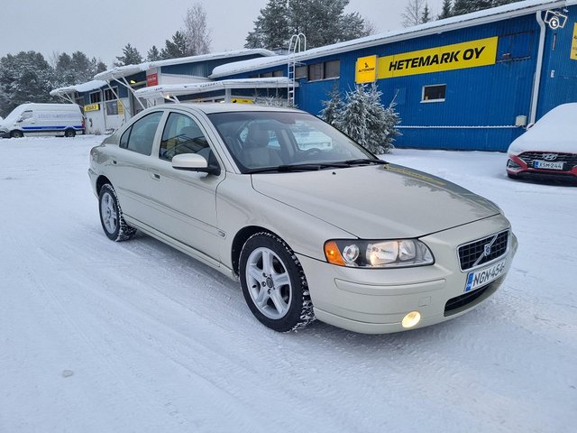 Volvo S60, kuva 1