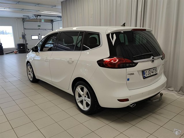 OPEL Zafira Tourer 4