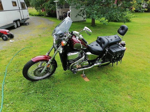 Honda vt800 shadow-88/ voisi vaihtua t3b mönkijään 3