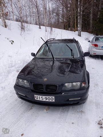 BMW 3-sarja 8