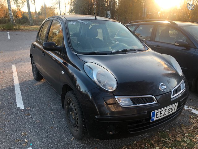 Nissan Micra 2