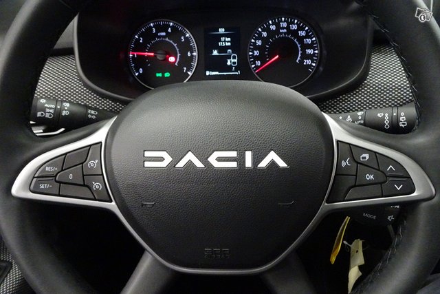 Dacia Sandero 7
