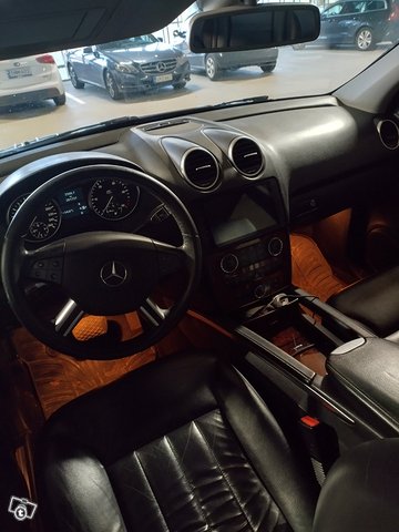 Mercedes-Benz ML 2