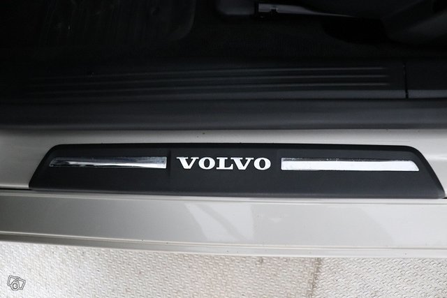 Volvo V40 15