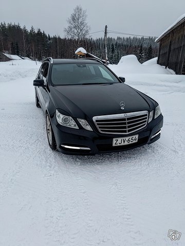 Mercedes-Benz E 350 2