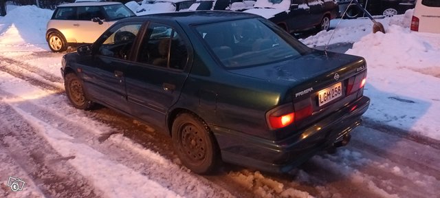 Nissan Primera 4