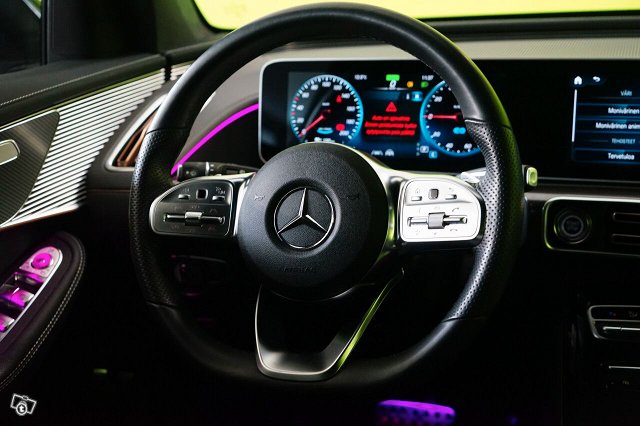 Mercedes-Benz EQC 15