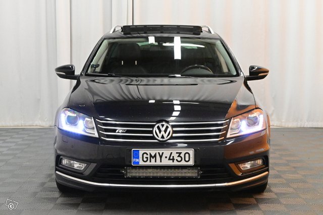 Volkswagen Passat 2