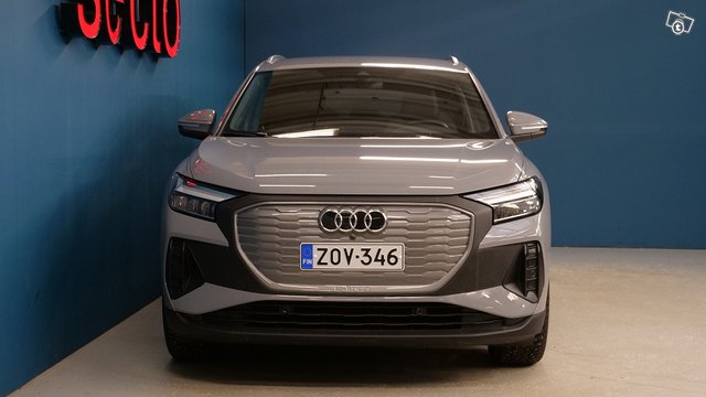 Audi Q4 E-TRON 2