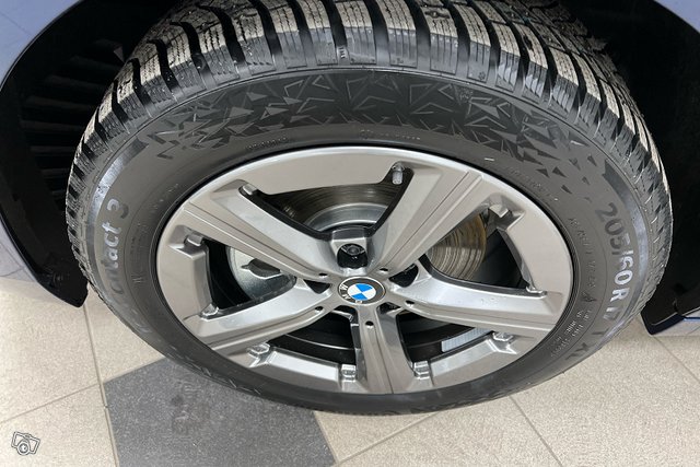 BMW 2-sarja 11