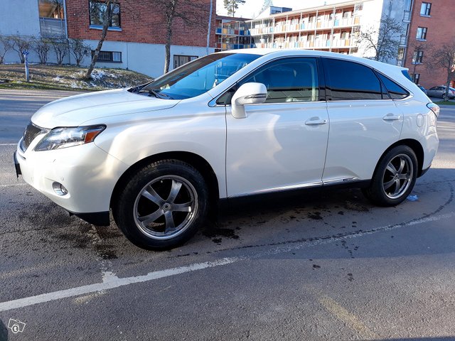 Lexus RX, kuva 1