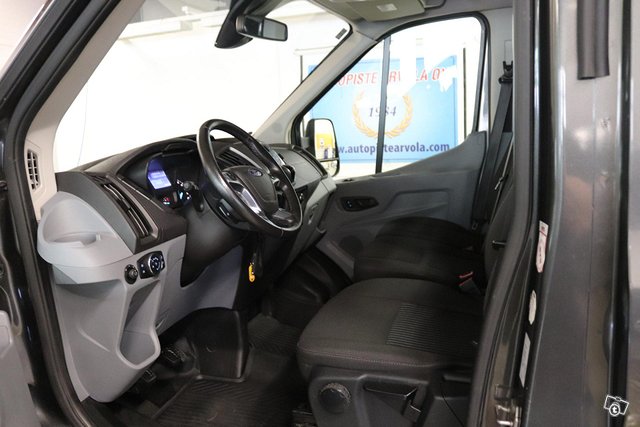 Ford Transit 16