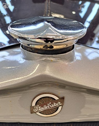 Studebaker Six 20
