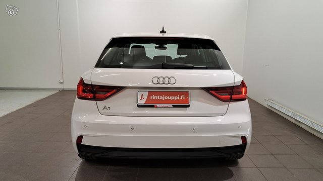 Audi A1 5