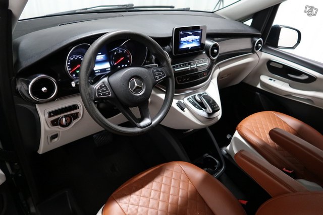 Mercedes-Benz V 20