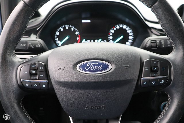 Ford Fiesta 16
