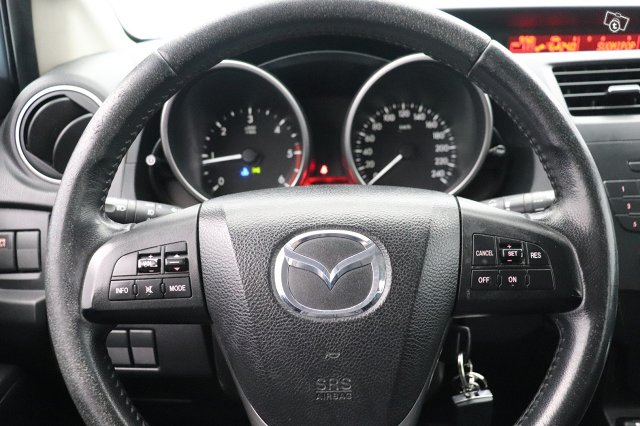 Mazda Mazda5 12