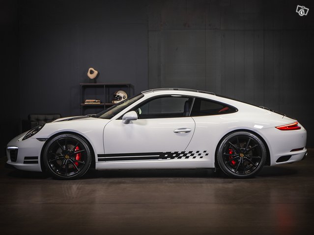 Porsche 911 2