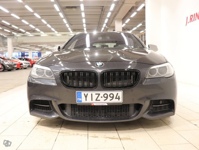 BMW M550D 4