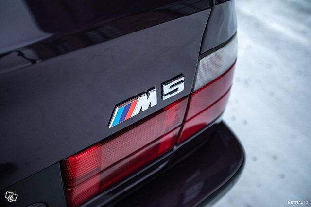 BMW M5 16