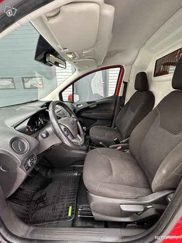 Ford Transit Courier 14