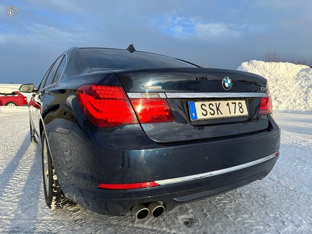 BMW 730 10