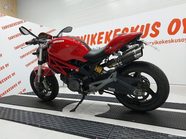 Ducati Monster 6