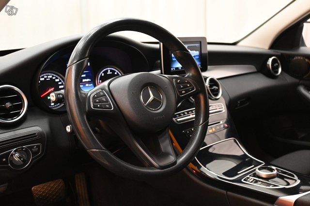 Mercedes-Benz C 13