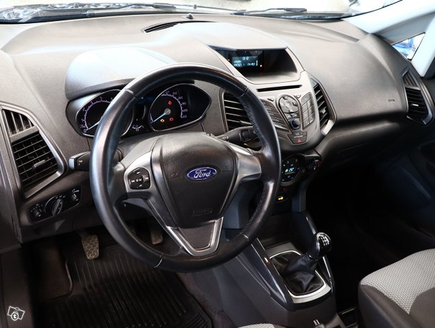 Ford Ecosport 8