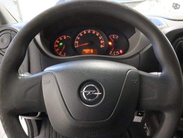 Opel Movano 13