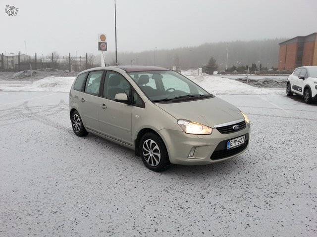 Ford C-Max 11