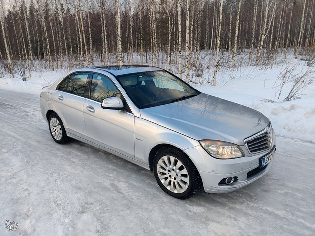 Mercedes-Benz C 220 1