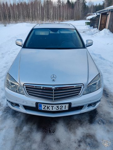 Mercedes-Benz C 220 7