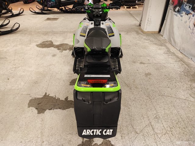 Arctic Cat ZR 6