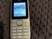 Nokia C1-01 ja C2-01
