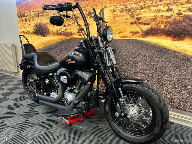 Harley-Davidson Softail 9