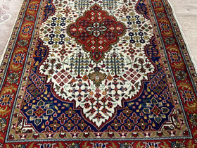 64. Iran Isfahan ksinsolmittu villamatto, Matot ja tekstiilit, Sisustus ja huonekalut, Kouvola, Tori.fi