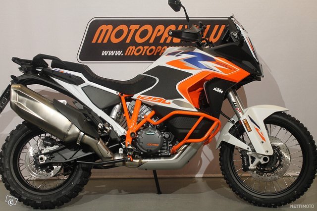 KTM 1290 Super Adventure R 1